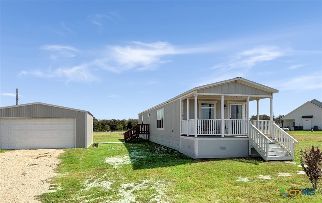2381 W Us Highway 90 Property Photo 1