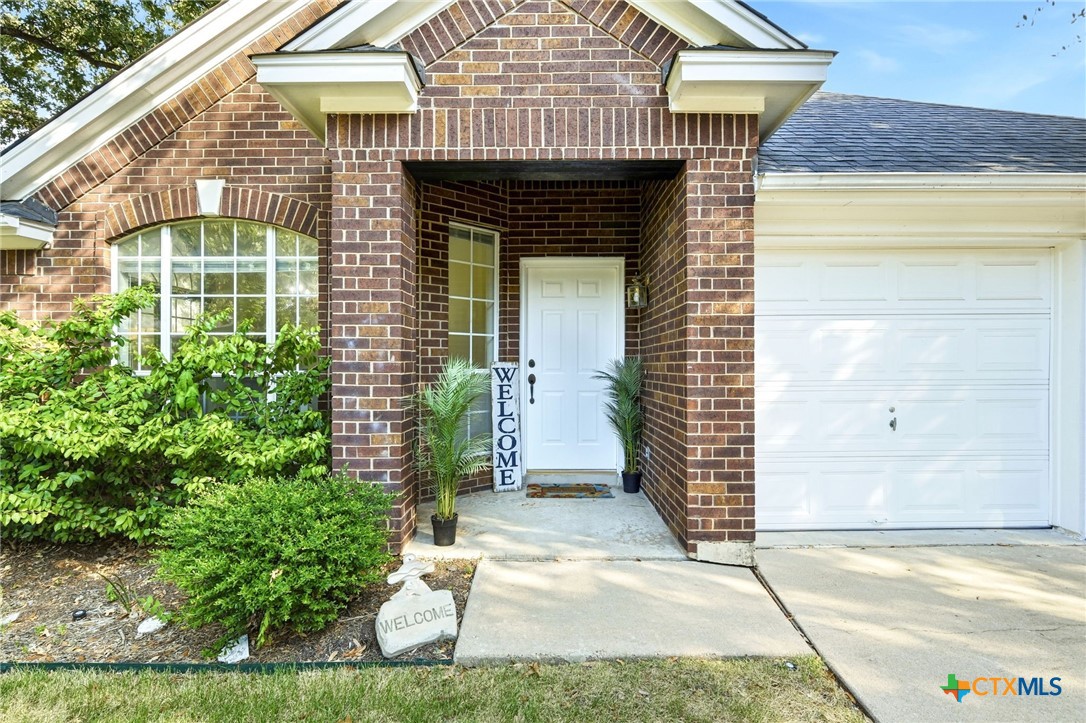 1514 White Oak Loop Property Photo 3