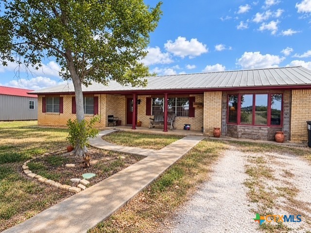 8448 W State Hwy 97 Property Photo 3