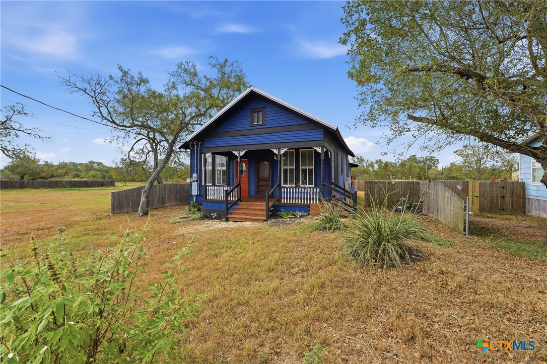 1930 Dreyer Lane Property Photo 2