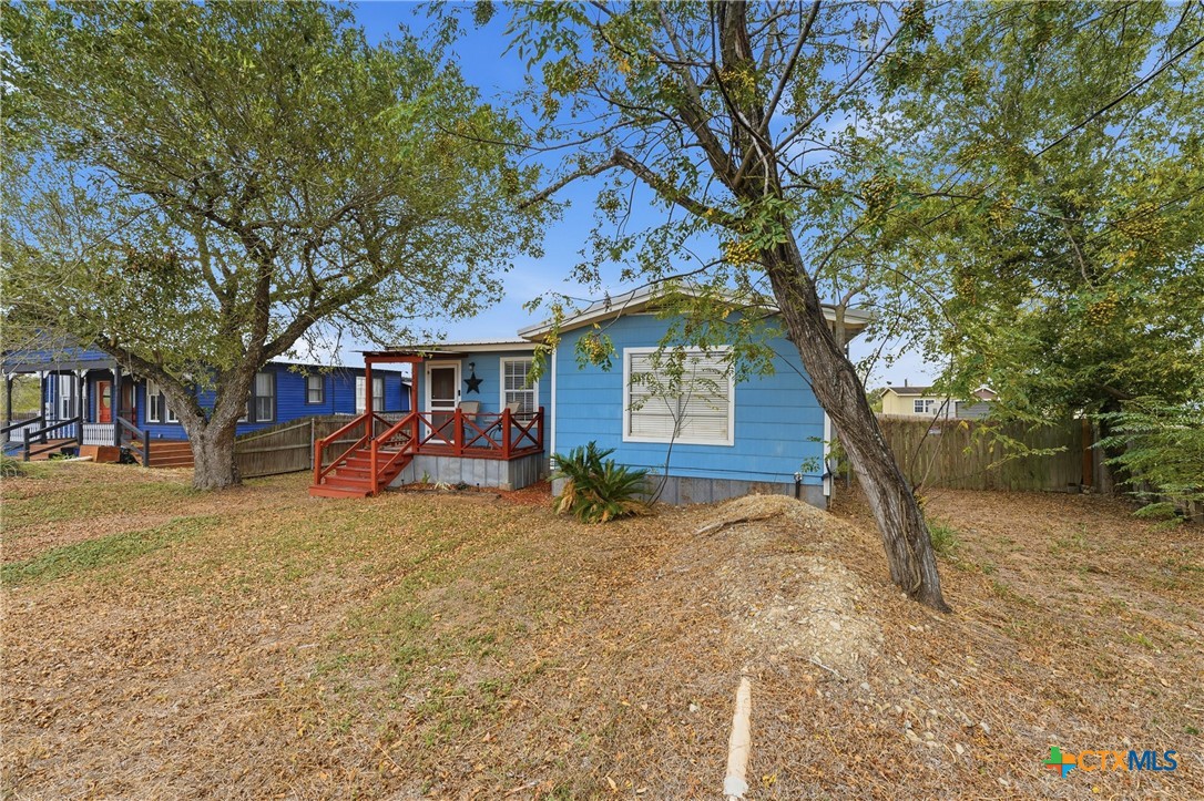 1926 Dreyer Lane Property Photo 2