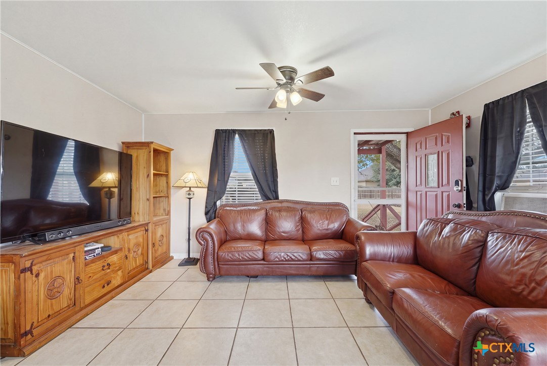 1926 Dreyer Lane Property Photo 7