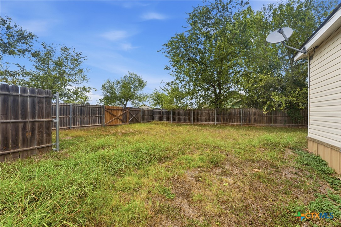 1904 Dreyer Lane Street Property Photo 23