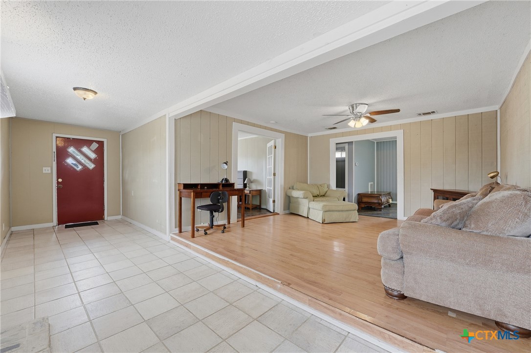 2030 Dreyer Lane Property Photo 8