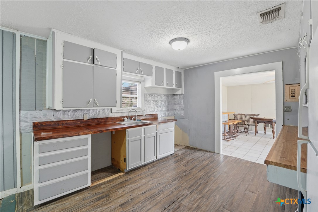 2030 Dreyer Lane Property Photo 10