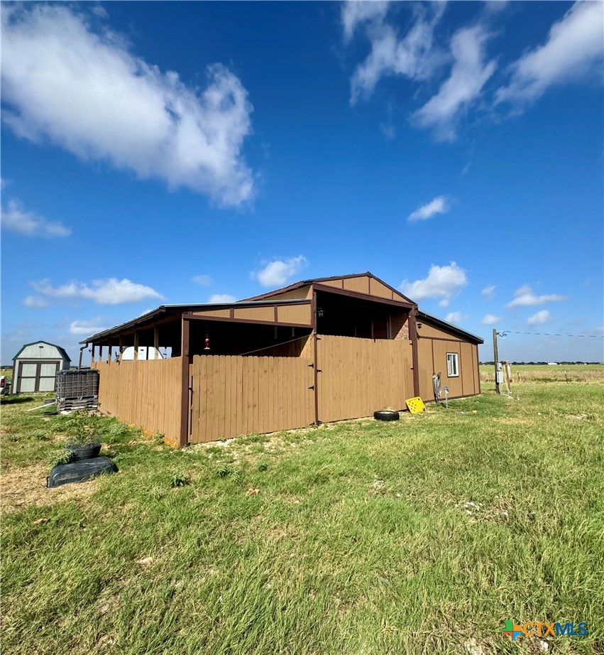 439 County Road 181 Property Photo 1