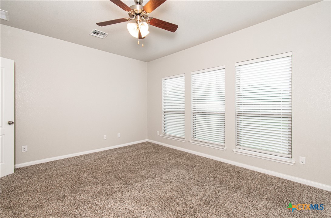 6114 Wheaton Loop Property Photo 9