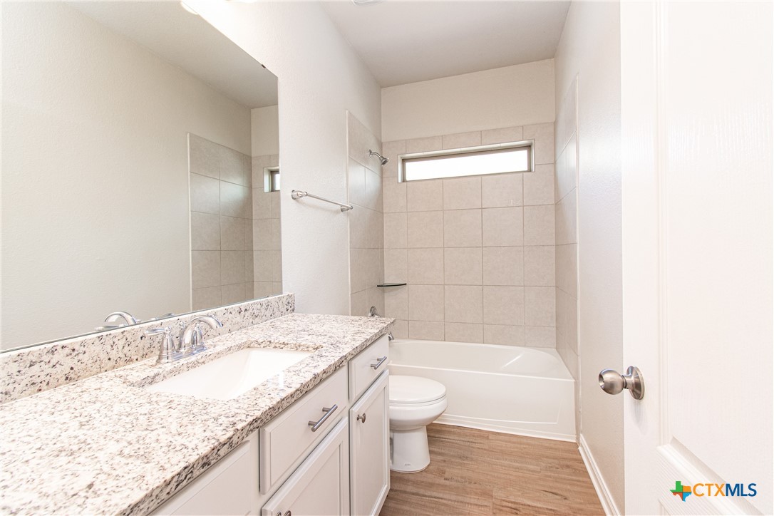 6114 Wheaton Loop Property Photo 15