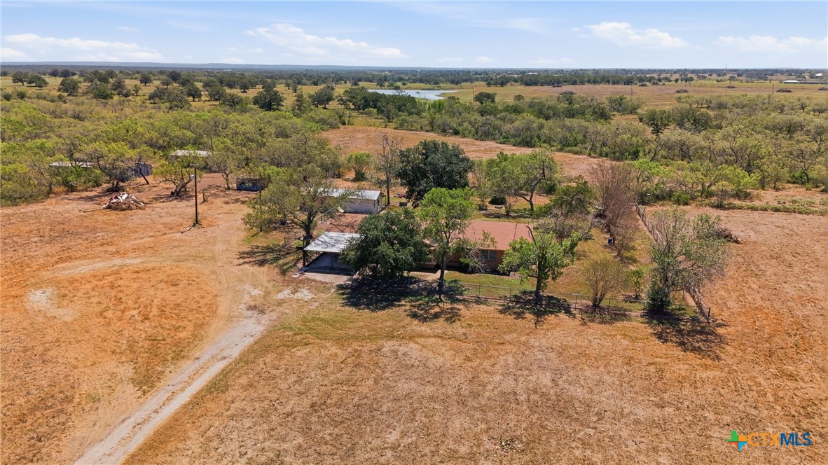 821 Cr 482 Property Photo 1