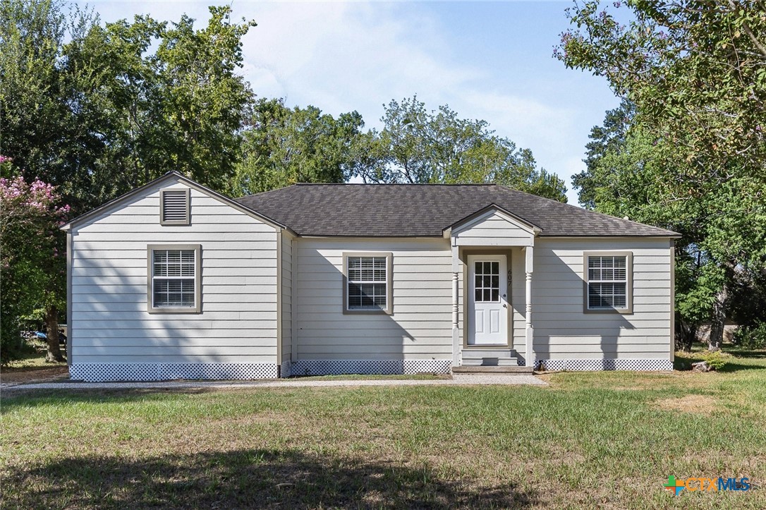 607 Hanover Street Property Photo 1