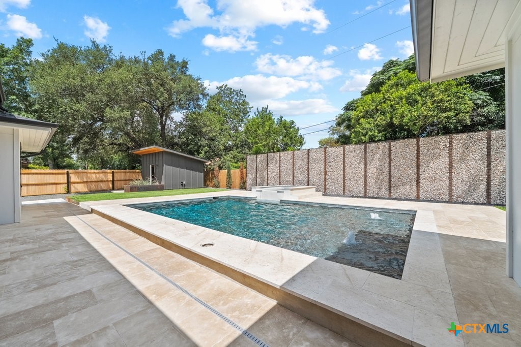 57 Ohio Street Property Photo 26