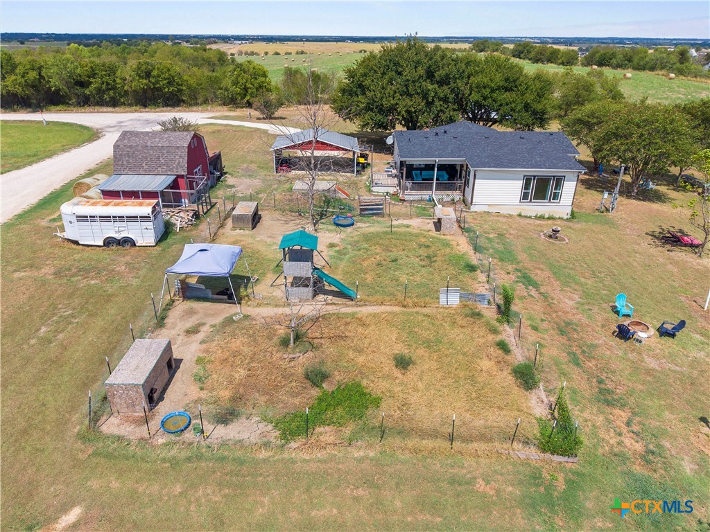 140 Private Road 801 Property Photo 13