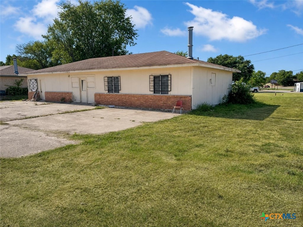 104 Gateway Circle Property Photo 2