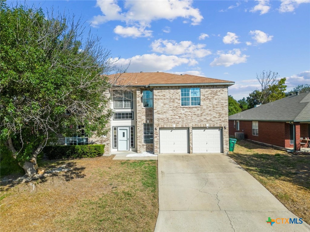 2203 Delaware Property Photo 1