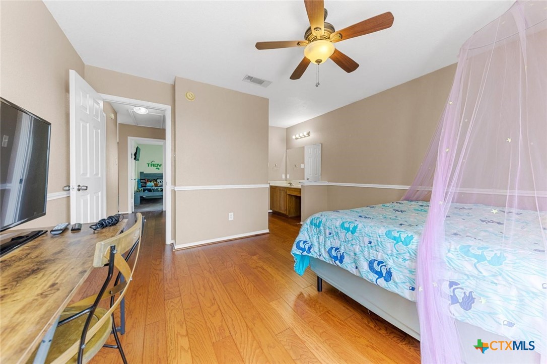 2203 Delaware Property Photo 5