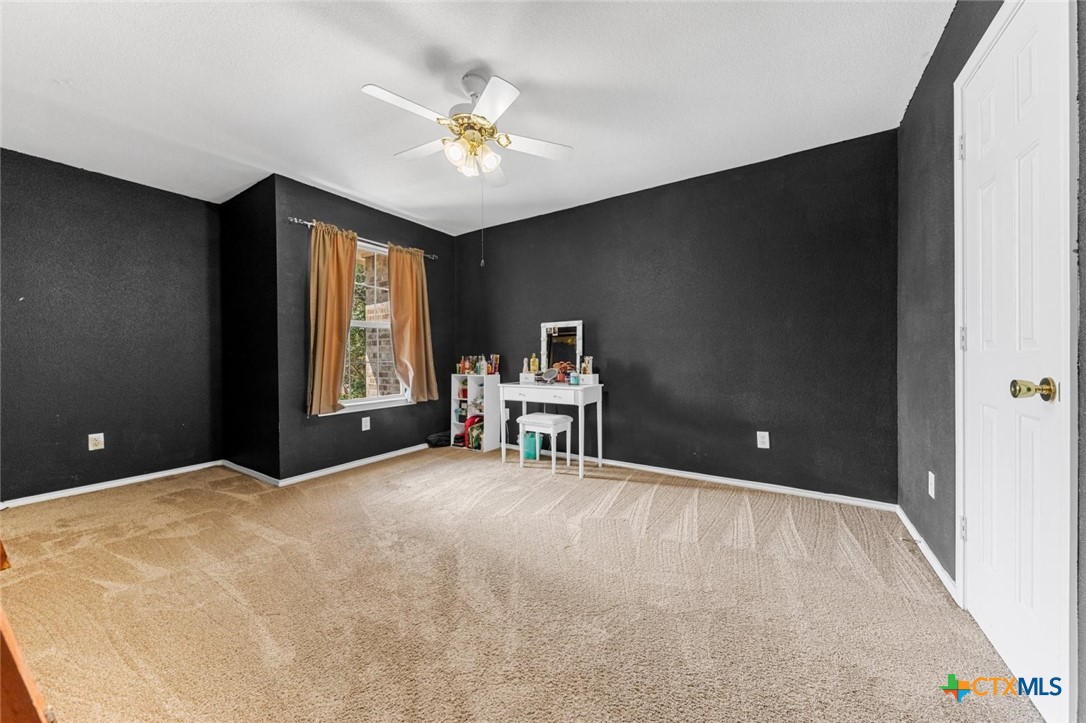 2203 Delaware Property Photo 7