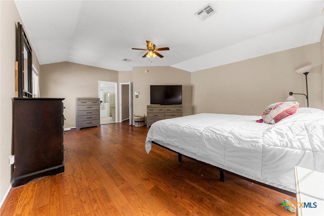2203 Delaware Property Photo 10