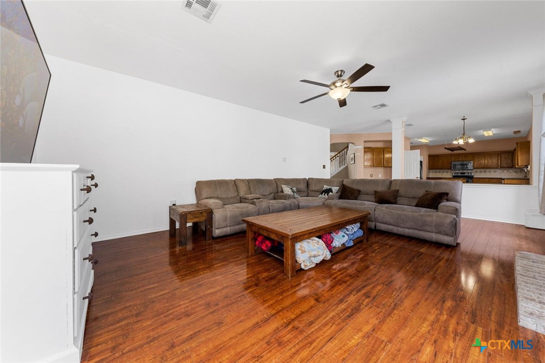 2203 Delaware Property Photo 18
