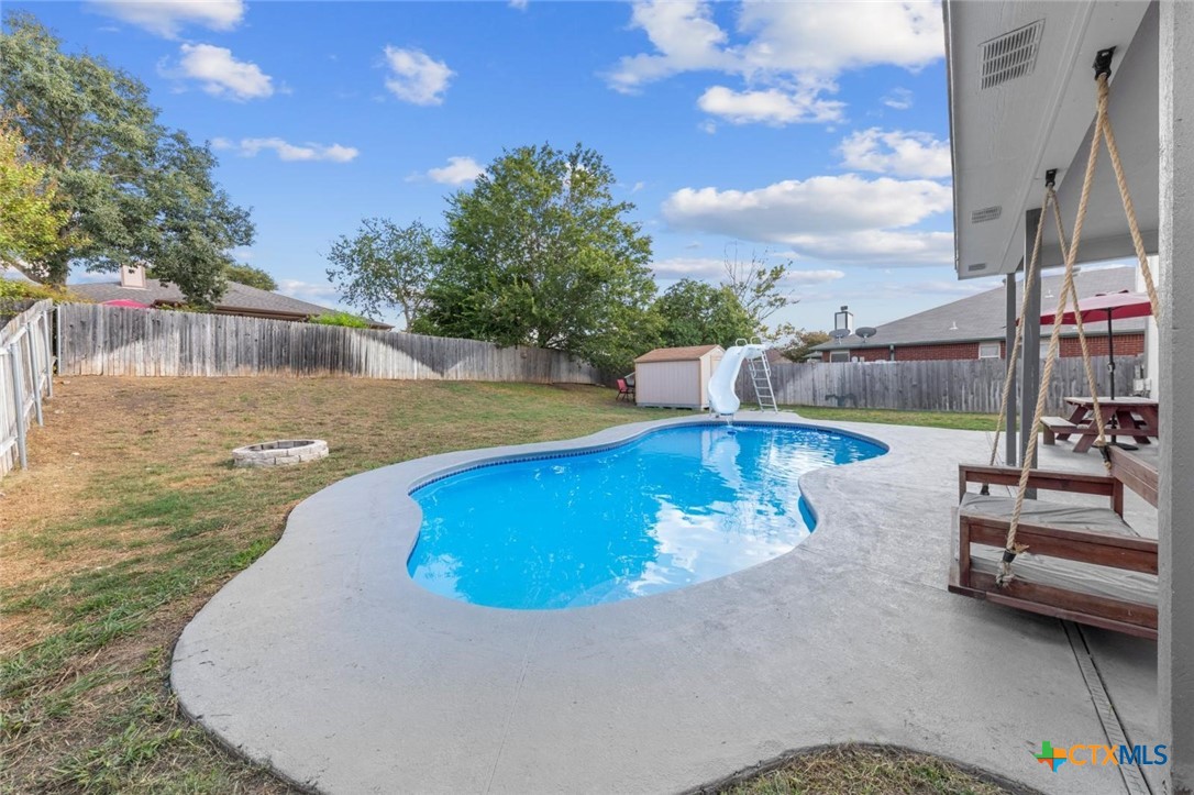 2203 Delaware Property Photo 34