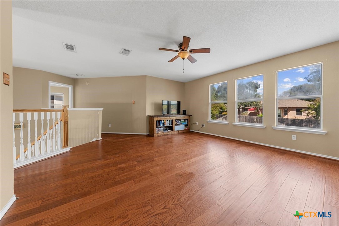 2203 Delaware Property Photo 38