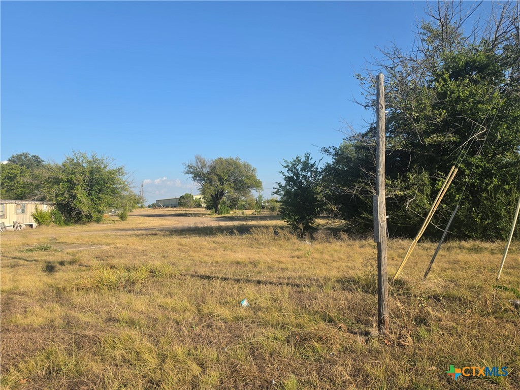 210 E Kathey Road Property Photo 4