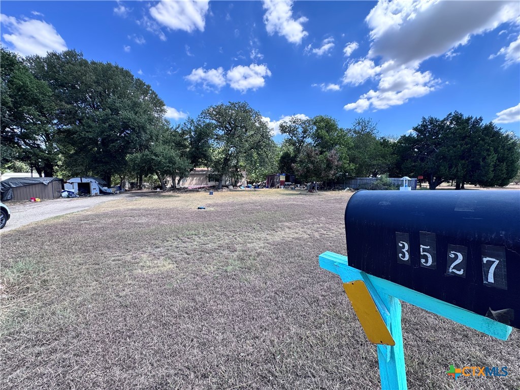 3527 Simmons Road Property Photo 5