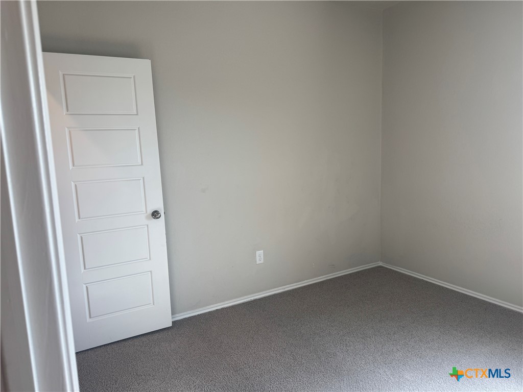 287 Rolling Hills Property Photo 9