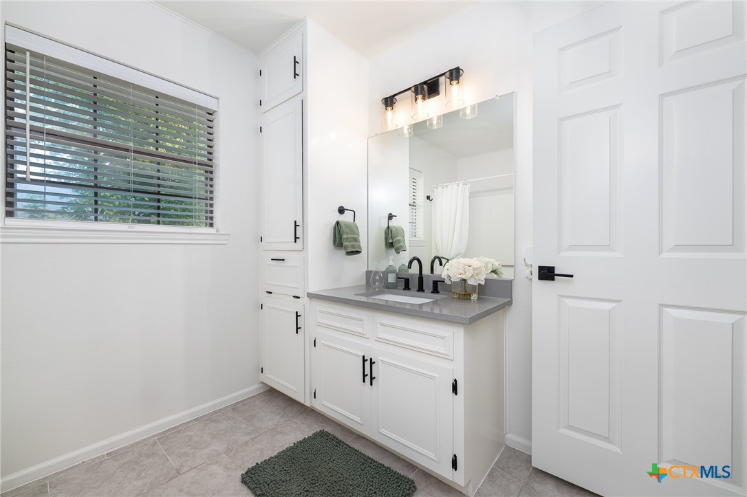 204 Taylors Drive Property Photo 27