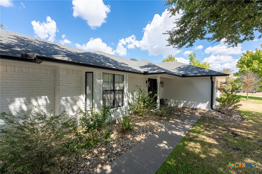 204 Taylors Drive Property Photo 35