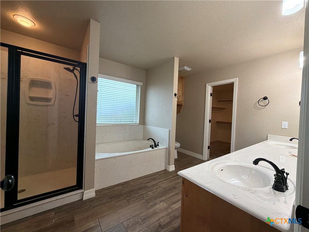 3941 Wells Drive Property Photo 10