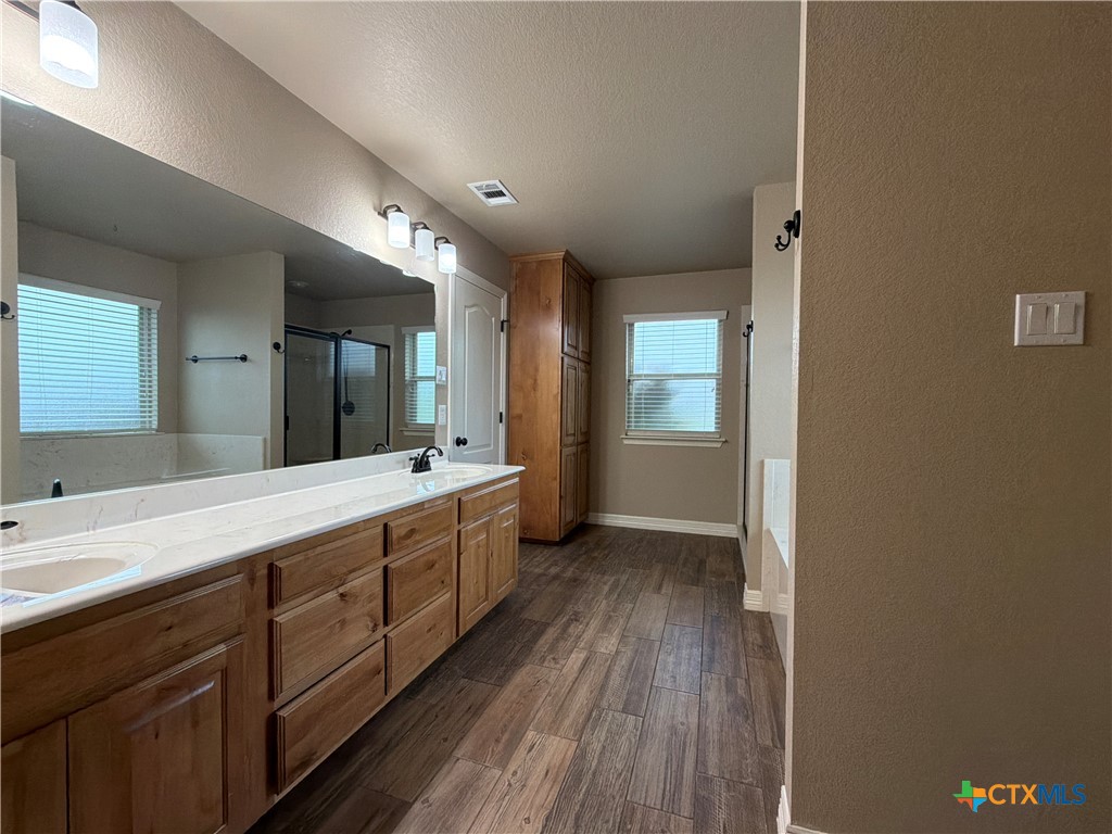 3941 Wells Drive Property Photo 13