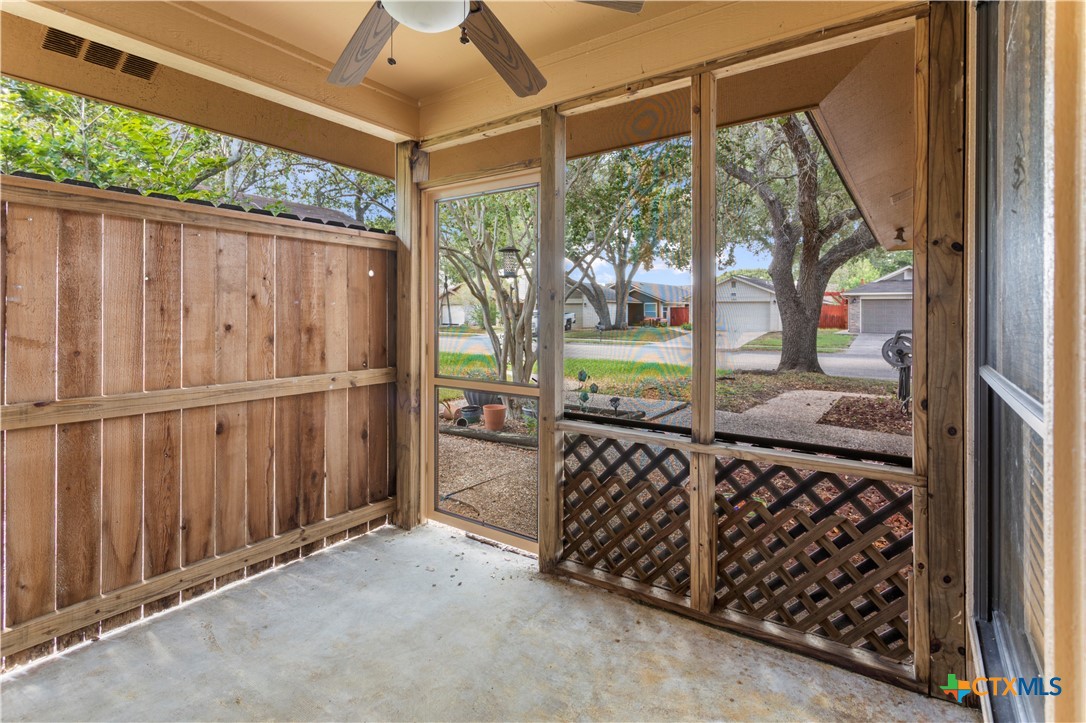 103 Windward Court Property Photo 21