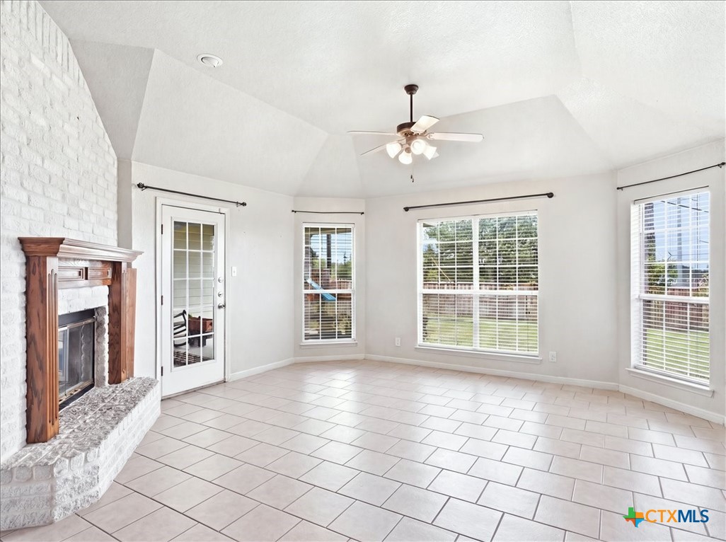 1200 Lancelot Drive Property Photo 10