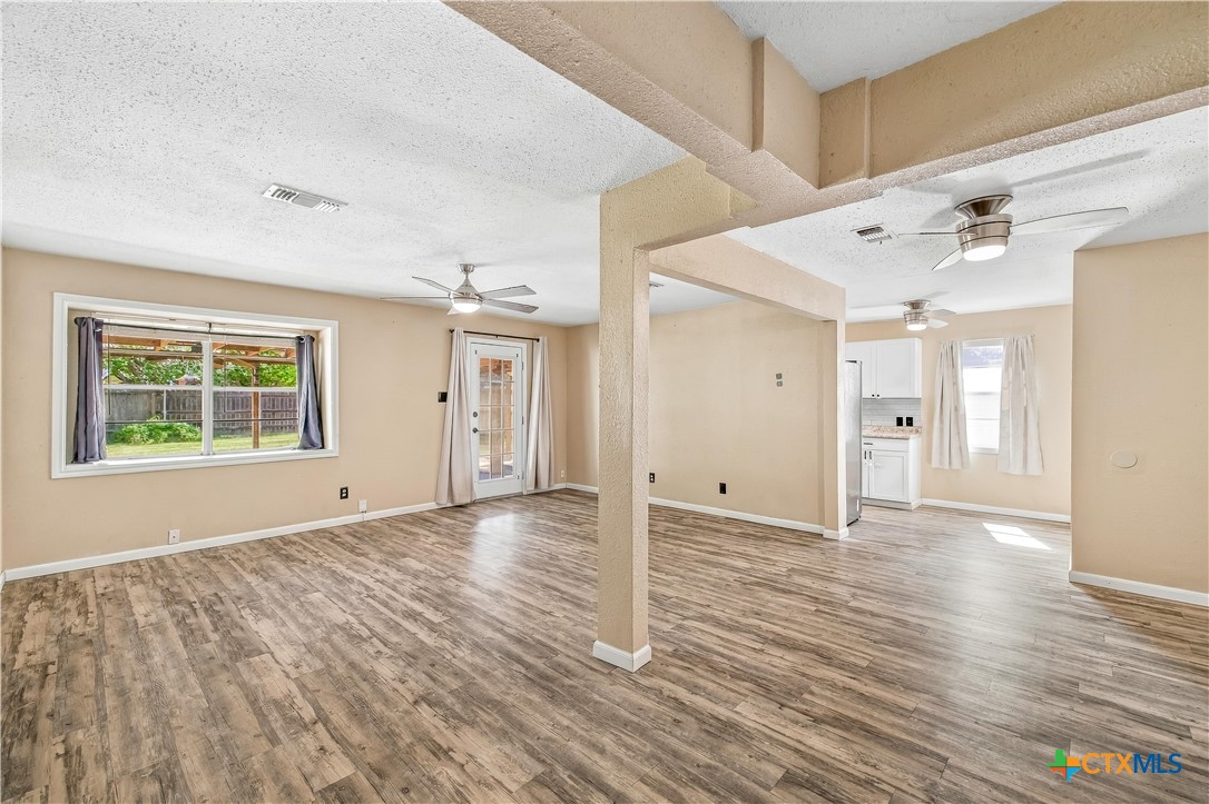 512 Monterrey Drive Property Photo 14