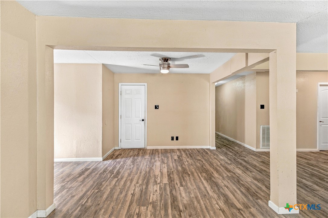 512 Monterrey Drive Property Photo 17