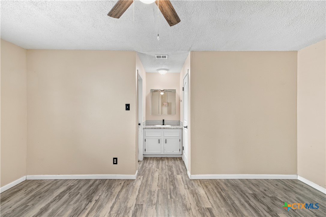 512 Monterrey Drive Property Photo 22