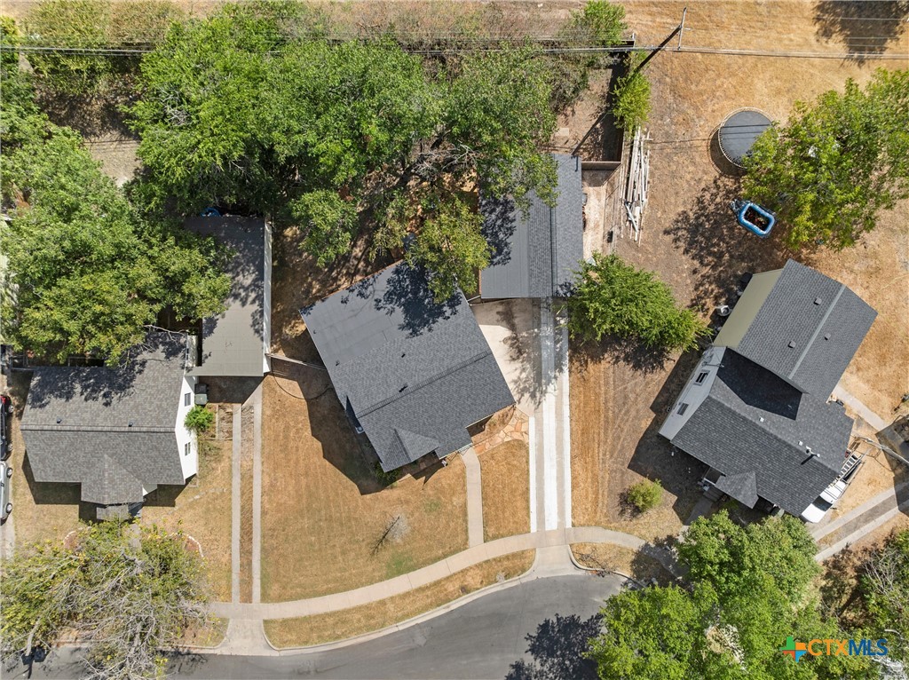 913 Alamo Court Property Photo 37