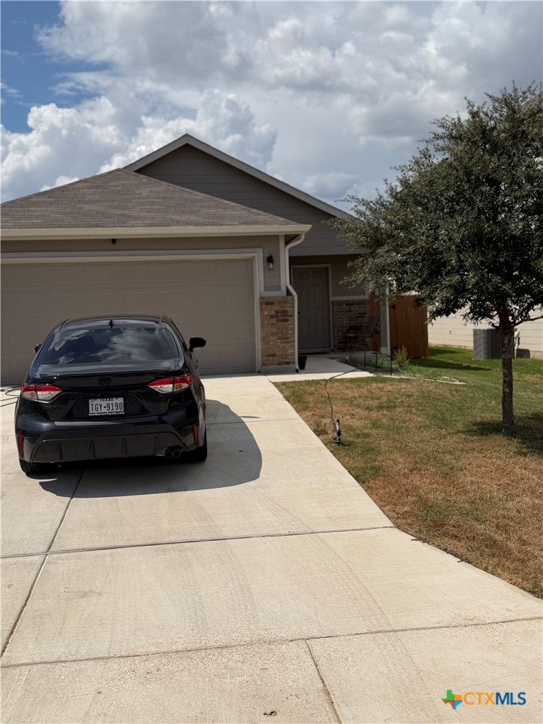 2059 Chelsea Grove Property Photo 2