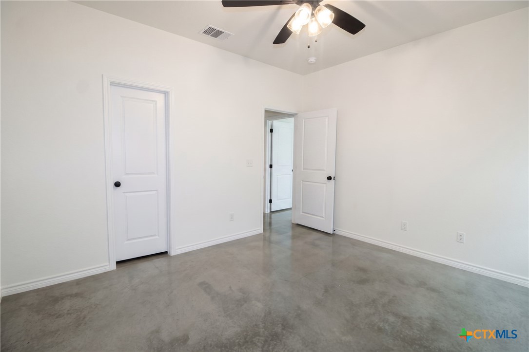 114 Leon Lane A Property Photo 5