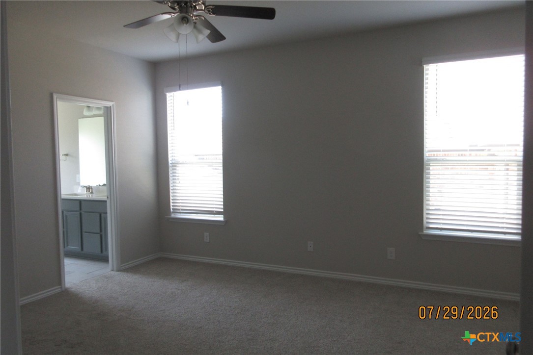 1306 Roma Street Property Photo 5