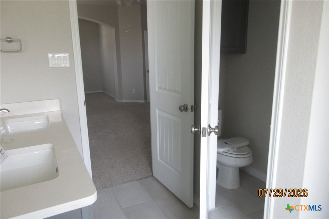 1306 Roma Street Property Photo 7
