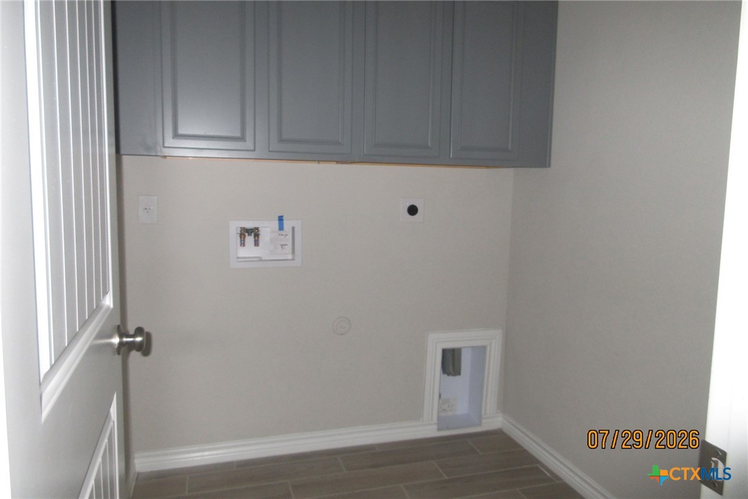 1306 Roma Street Property Photo 15