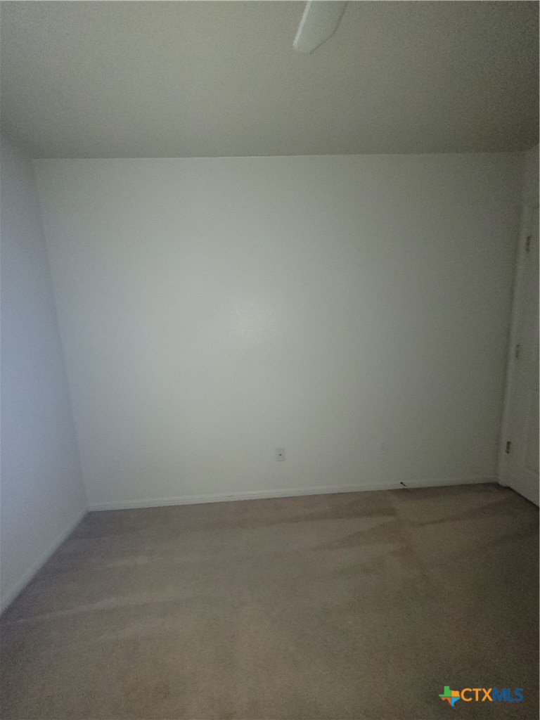 501 Bermuda D Property Photo 8