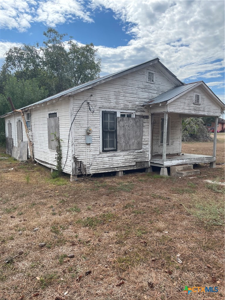 415 W Hamilton St. Property Photo 4