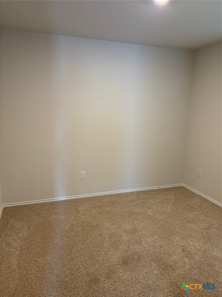 384 Trent Drive Property Photo 10
