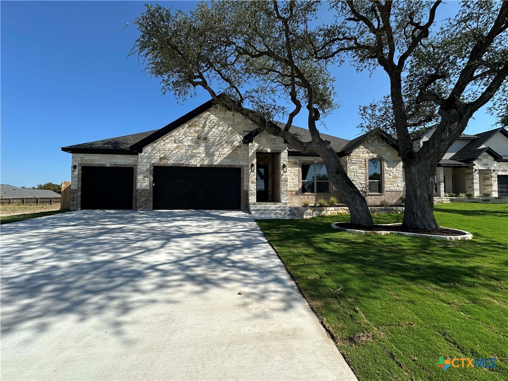3112 Monreale Drive Property Photo 1