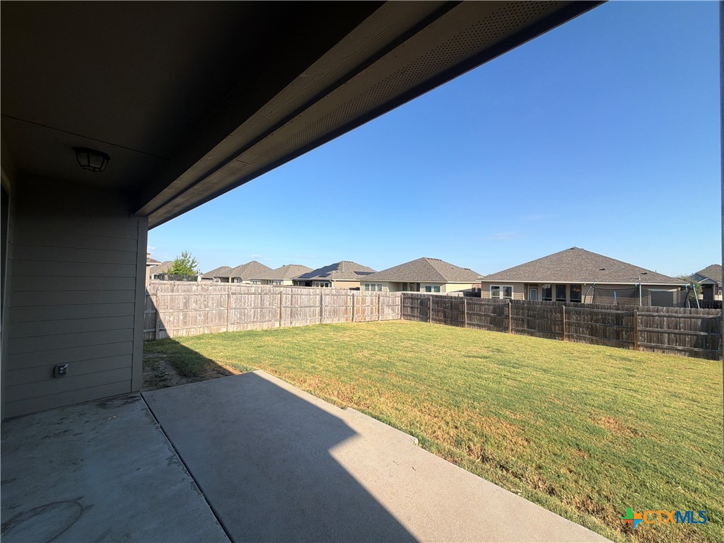 516 Wyndcrest Drive Property Photo 24