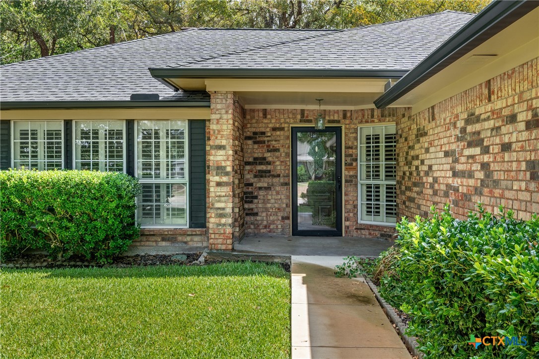 3301 Pecan Valley Drive Property Photo 3