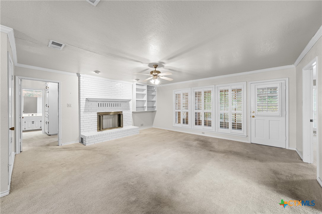 3301 Pecan Valley Drive Property Photo 4