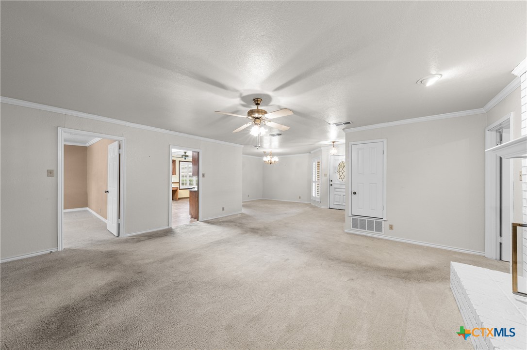 3301 Pecan Valley Drive Property Photo 7